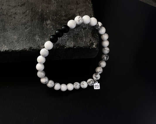 Howlite x Black Onyx Bracelet